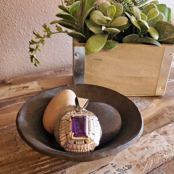 Jewelry - Sterling Silver Amethyst Pendant